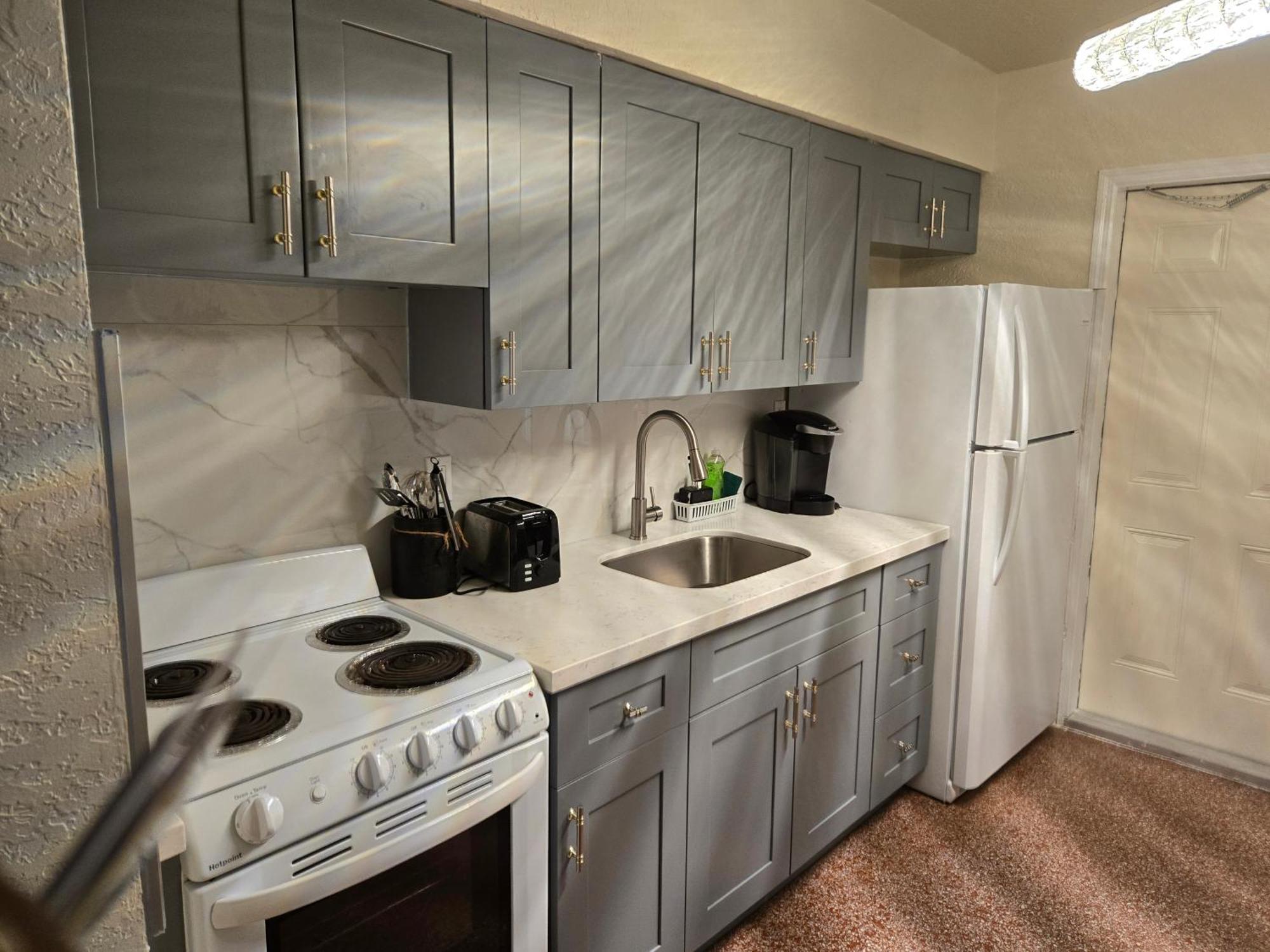 Madison Apartments Голливуд Экстерьер фото